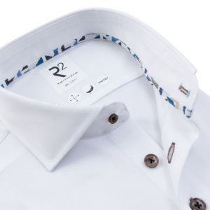  004 - White
